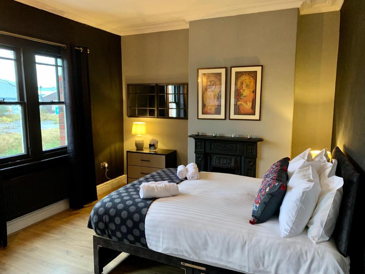 Stamer House By Yourstays, Stylish Quirky House, With 4 Double Bedrooms, Book Now! Stoke-on-Trent Zewnętrze zdjęcie
