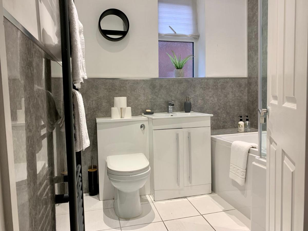 Stamer House By Yourstays, Stylish Quirky House, With 4 Double Bedrooms, Book Now! Stoke-on-Trent Zewnętrze zdjęcie