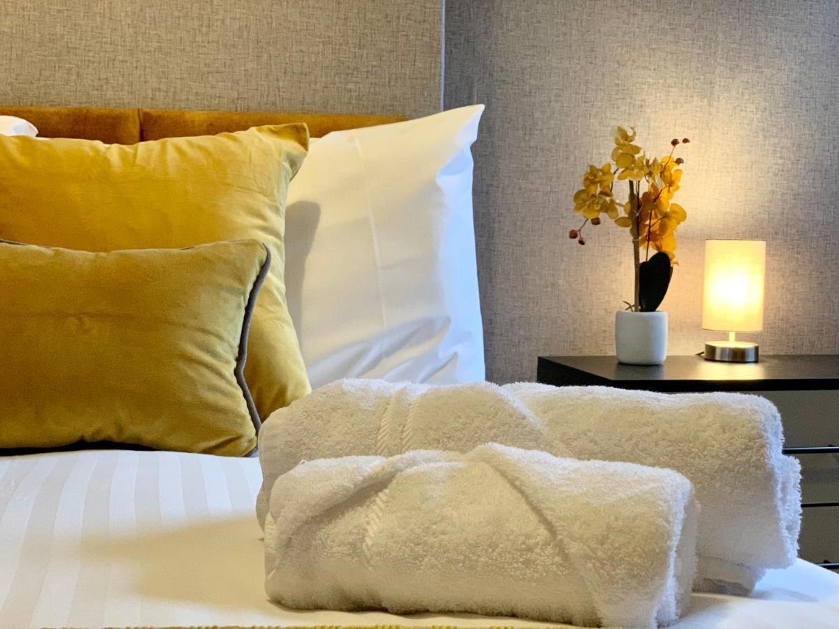 Stamer House By Yourstays, Stylish Quirky House, With 4 Double Bedrooms, Book Now! Stoke-on-Trent Zewnętrze zdjęcie